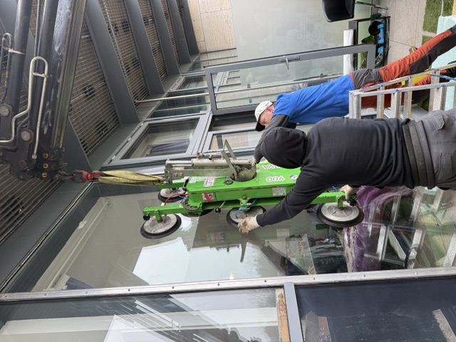 About West Kensington Glazing